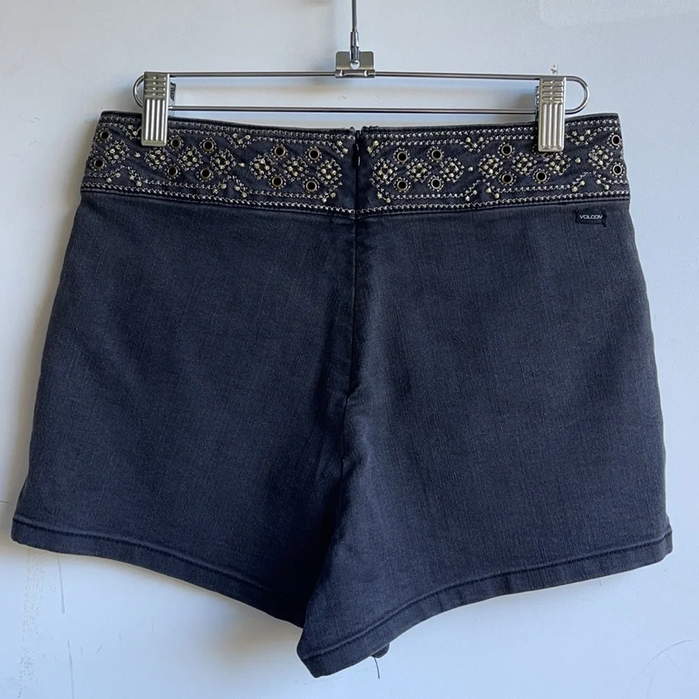 Volcom short - Picture 2 of 4